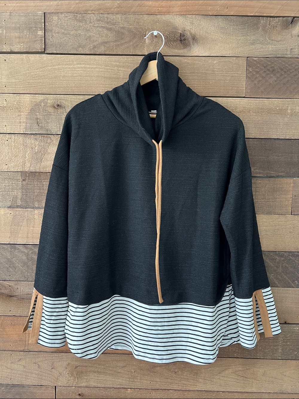THML Women's Black/Nutmeg Colorblock Striped Cowl Neck Sweater Size Large